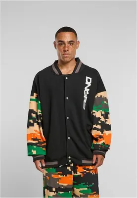 Image de Bunda Dangerous DNGRS Reckless College Jacken noir/pixelcamouflage - L