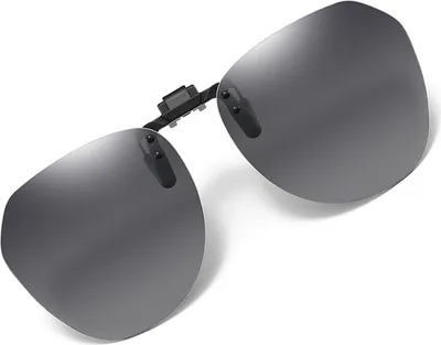 Produktbild von INF Polarisierte Clip-on-Sonnenbrille mit Etui Grau