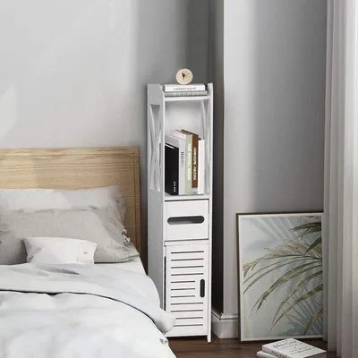 Image de Armoire en bois blanche de 155 cm de haut