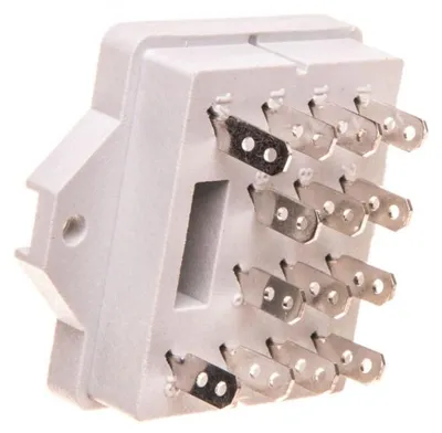 Produktbild von Relaissockel R-15 4P GOP14 zum Löten 592071