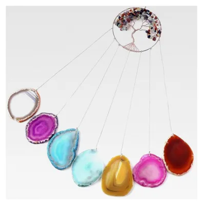 Produktbild von 7 Chakra Windspiel aus natürlichen Achatscheiben mit Lebensbaum Kristall zum Aufhängen für Garten und Innenräume
