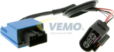 Produktbild von VEMO Kraftstoffpumpenrelais Kraftstoffpumpenrelais V15-71-0062 Motorraum für VW GOLF VI (5K1)