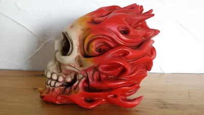 Produktbild von Flammenschädel Totenkopf