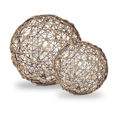 Produktbild von Batterie-Rattankugel aus Kunststoff mit warmweißen LED und Timer-Funktion : Ø 30 cm + Ø 40 cm