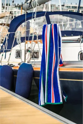 Zdjęcie produktu dla Ręcznik plażowy Jet Set Stripes Niebieski