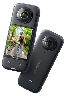 Produktbild von Insta360 X3 Action-Kamera – 1/2-Zoll-Sensor – 2,3-Zoll-LCD-Display – Schwarz – 114 x 46 x 33,1 mm