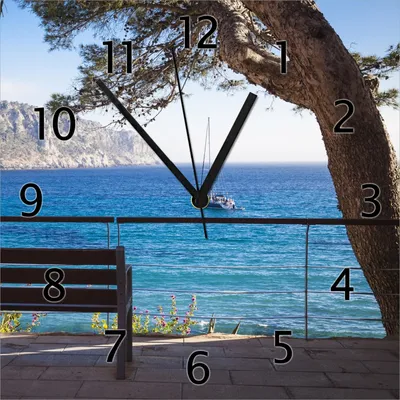 Produktbild von Wallario Design Wanduhr Einsame Bank am Meer - Spanien im Sommer aus Echtglas, Größe 30 x 30 cm