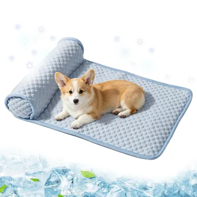 Image de Elzusha - Tapis pour chien, dimensions 80x60 cm, idéal pour les cages de transport