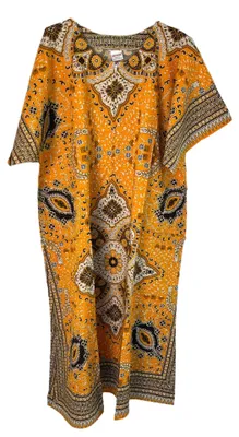Imagen del producto de Vestido largo tipo caftán con estampado africano en color mostaza