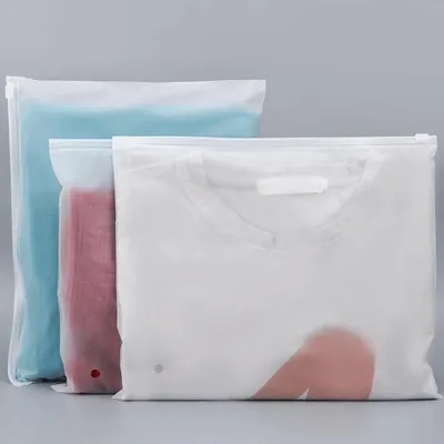 Obrázok produktu pre Cestovný vrecúško na oblečenie, 30 x 25 cm, 100 ks, matné, priedušné