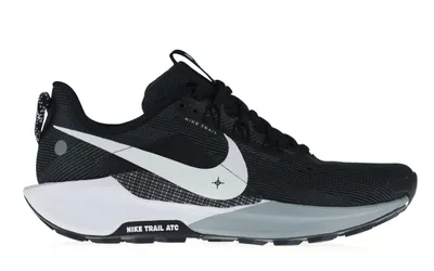 Produktbild von Nike PEGASUS TRAIL 5 SCHWARZ 8.5