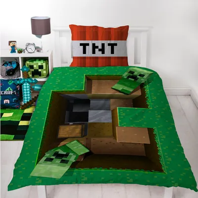A Minecraft-themed bedding set is displayed on a bed in a child's room.