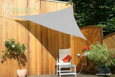 Obrázek produktu pro Trojúhelníková sluneční plachta 300 x 300 x 300 cm - šedá - stínicí tkanina