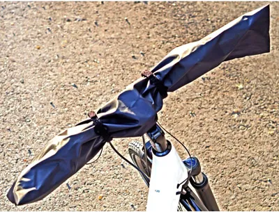 Produktbild von Longus Longus E-Bike Lenker-Schutzhaube