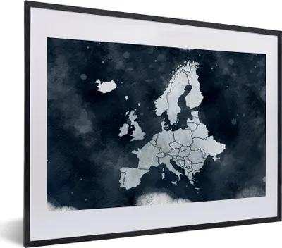 Produktbild von MuchoWow® MuchoWow® Gerahmtes Poster Europa-Karte - Aquarellfarbe - Blau 40x30 cm - Poster mit zchwarzem Bilderrahmen - Bilderrahmen - Poster im Rahmen