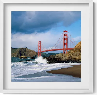 Produktbild von Meereswellen, Ufer und rote Brücke– Wandbild mit Rahmen – Gerahmtes Bild  – Wanddekoration – 50x50 cm –  Weiß Rahmen