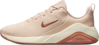 Produktbild von Nike Bella 7 Damen Sportschuh in Beige, Größe 6