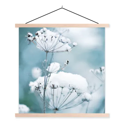 Produktbild von MuchoWow® Textilposter Schnee - Blumen - Winter - Zweige 40x40 cm mit holzfarbenen Rahmen - Posterleiste