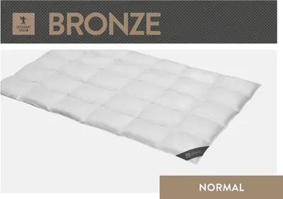 Produktbild von Spessarttraum Daunendecke Bronze Füllung: 90% Daunen/ 10% Federn Bezug: 100% Baumwolle Größe 135 x 200  cm Wärmeklasse normal