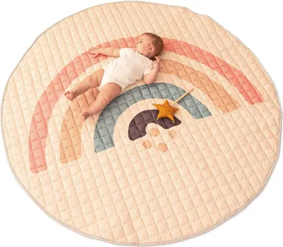Produktbild von Hakuna Matte Gesteppte Krabbeldecke 1,5 m – Boho Regenbogen