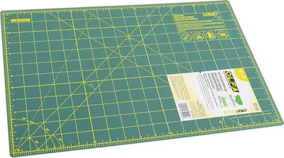 Produktbild von Famanu Schneidematte 43,2 x 27,9 cm - für Hobby und Bastelarbeiten