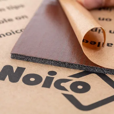 Obrázek produktu pro 4 mm akustická pěna pro tepelnou a zvukovou izolaci, samolepicí rohož o rozměru 1,7 m²