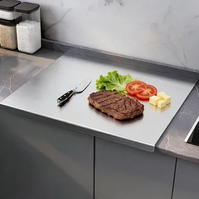 Immagine prodotto di Tagliere in acciaio inossidabile con bordo antiscivolo