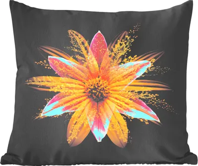 Produktbild von MuchoWow® Zierkissen Sofakissen Wohnzimmer Dekokissen 40x40 cm Eine gelbe Blume auf schwarzem Hintergrund - Foto Kissen - Schlafzimmer Dekoration