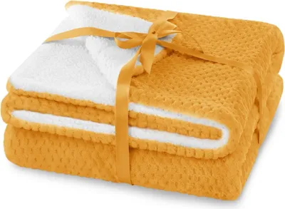 Produktbild von Kuscheldecke - 160x200 cm - Orange - Doppelseitig - Wohndecke - Extra Flauschig - SHLEEPY