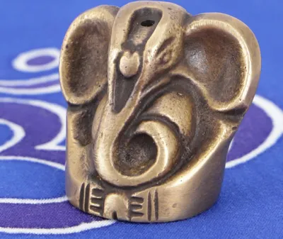 Produktbild von Räucherstäbchenhalter Ganesh aus Messing - 2,5 cm, Gold, Räucherstäbchen Halter