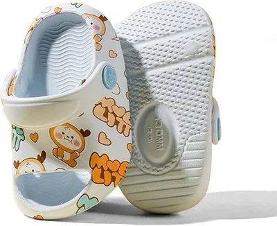 Immagine prodotto di Sandali da bagno per bambini con cervi, taglia 16, traspiranti, morbidi