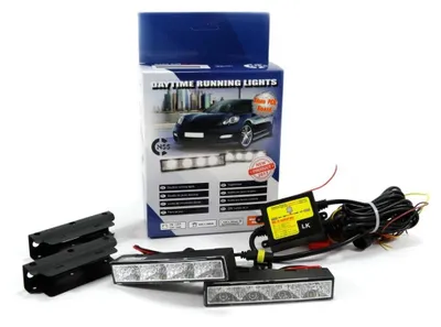 Produktbild von AMiO 01528 Pro LED Tagfahrlicht DRL Set 8 LEDs 5600K 800lm