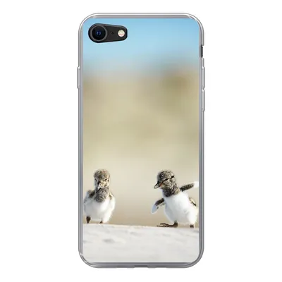 Produktbild von MuchoWow® Handyhülle Schutzhülle Hülle für iPhone 8 Junge - Sand - Vögel Silikon Softcase Handy Hülle - Schutzhaube