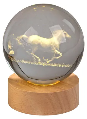 Produktbild von LED Tischlampe Kristallkugel Pferd auf Holzsockel D. 8cm Formano