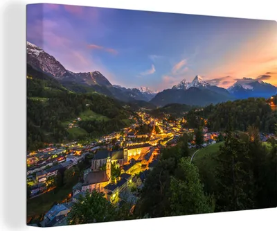 Produktbild von OneMillionCanvasses® - Leinwandbilder - 140x90 cm, Blick auf die Altstadt von Berchtesgaden mit Bergen im Hintergrund, Wandbilder Kunstdruck Wanddekoration - Foto auf Leinwand -