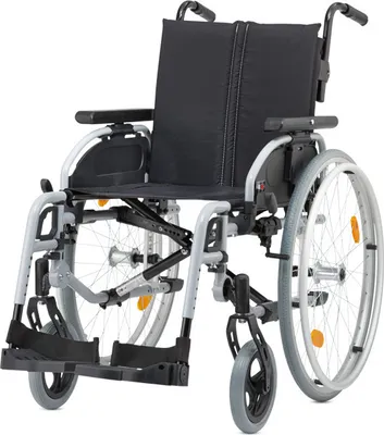 Produktbild von Leichtgewichtrollstuhl Pyro light optima mit Kombiarmlehnen u.Trommelbremse, Polyurethansilber-metallic>>>>SB 46 cm