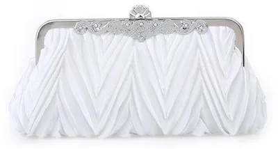 Produktbild von Kleine weiße Clutch mit Kette für Gala oder Cocktailparty