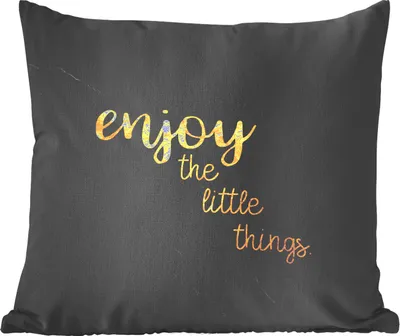 Produktbild von MuchoWow® Zierkissen Sofakissen Wohnzimmer Dekokissen 50x50 cm Zitate - Sprichwörter - Gold - Marmor - Komfort - Sofakissen