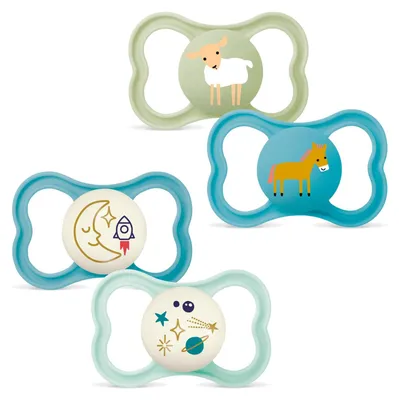 Produktbild von MAM Air Day & Night Silikon Schnuller im 4er-Set, 16+ Monate, zahnfreundlicher Baby Schnuller, extra leichtes und luftiges Schilddesign mit Schnullerbox, Uni