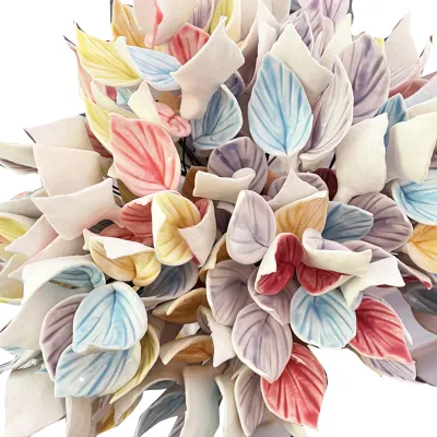 Produktbild von Handgefertigte, realistische künstliche Keramikblume mit Drahtstiel, Vase für Wohnzimmer, Büro oder als farbenfrohe Dekoration