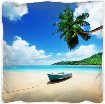 Produktbild von Wallario Premium Kissen, weiche Oberfläche, mit Motiv Urlaub am Palmenstrand unter Palmen mit Fischerboot, Größe: 40 x 40 cm, mit weißer Rückseite