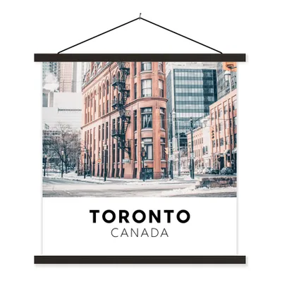 Produktbild von MuchoWow® Textilposter Kanada - Straße - Winter 120x120 cm mit schwarzem Rahmen - Aufhängungsset