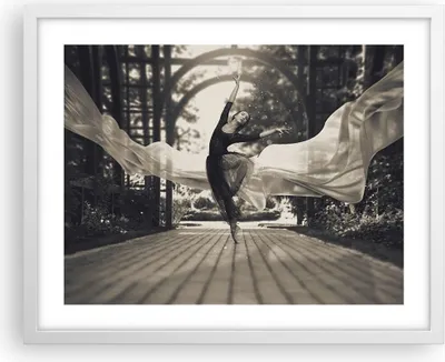 Produktbild von Gerahmtes Poster - Weißer Rahmen - Ballerina Tanz Luft - 50x40 cm - Wand Bild - Wanddeko - Wandbilder - Kunstposter - Wandposter - Bilderrahmen - Bilder - Kunstdruck - Wanddekoration - P2WAA50x40-4945