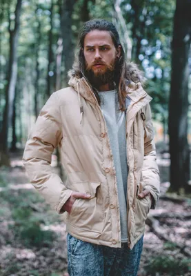 Imagen del producto de Parka beige con forro de chambray de la marca Urban Classics, talla XL