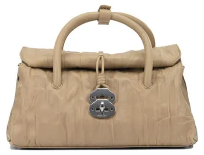 Imagen del producto de Bolso de mano beige para mujer, modelo Dotta Plissè, de cuero - Talla única