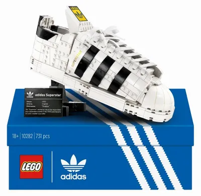 Immagine prodotto di LEGO® 10282 LEGO® Creator 10282 Adidas Originals Superstar Bausatz