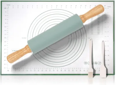 Produktbild von Holzene Teigrolle und Backutensilien-Set
