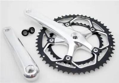 Immagine prodotto di Guarnitura Race 8 9V 53 39 Alu Silver