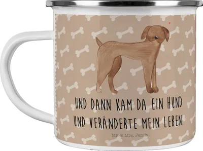 Produktbild von Mr. & Mrs. Panda Emaille Becher Hund Dogge - Hundeglück - Geschenk, Verliebt, Hundeliebe, Hunde, emaillebecher, Teetasse, Herz, Pott, Tasse, Sprüche, Outdoor