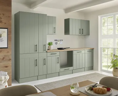 Produktbild von Küche Einbauküche Küchenzeile Landhaus Leerblock Grün Anton 310 cm Respekta